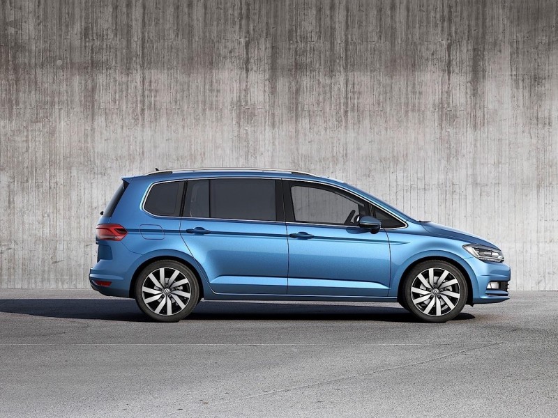 VW Touran 2,0 TDI SCR DSG Highline*