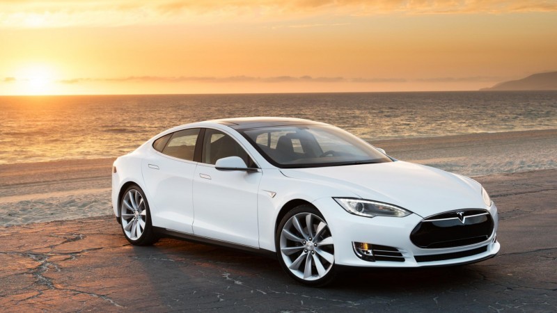 Tesla Model 3-2