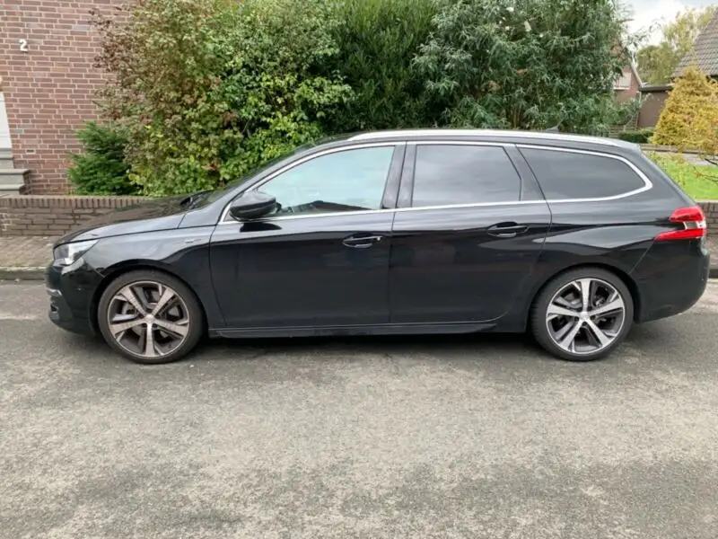 Peugeot 308 SW Allure PureTech 130 EAT8-7