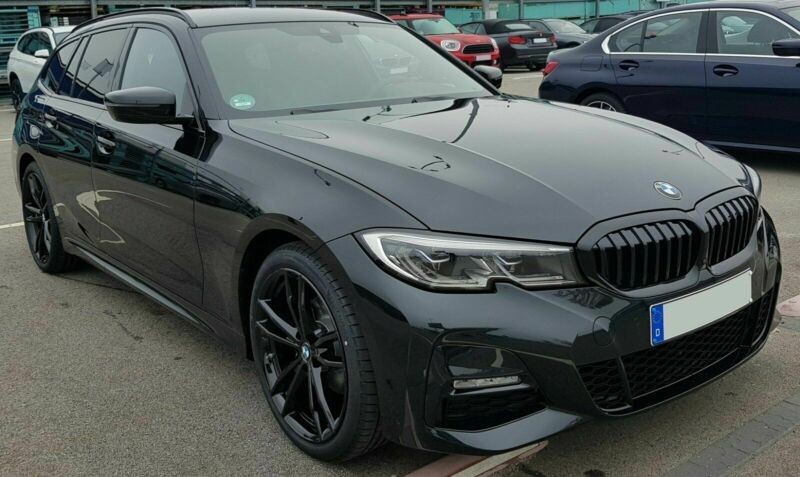 BMW 330i Touring M-Sportpaket