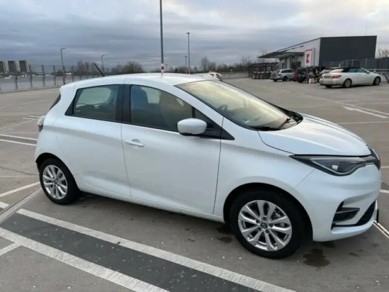 ZOE EXPERIENCE (Selection) R135 Z.E. 50-7