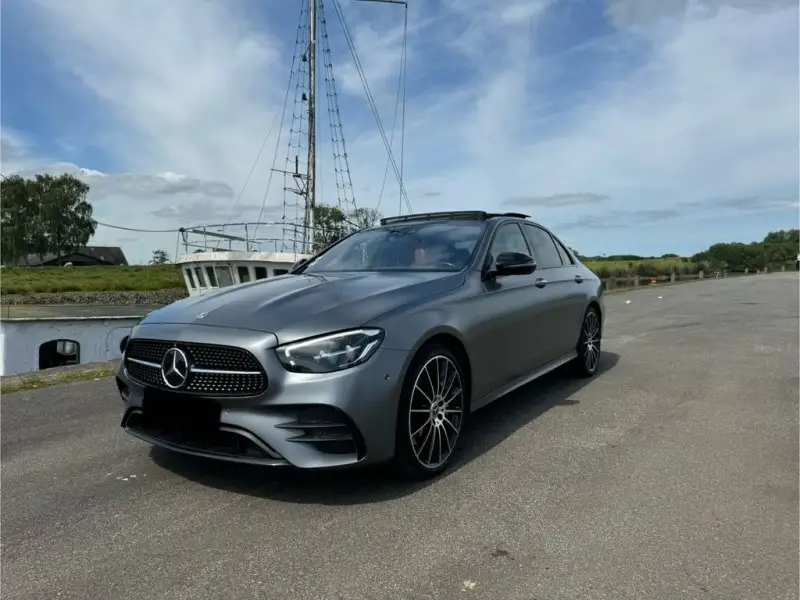 Mercedes-Benz E-Klasse Limousine 200 4MATIC-8